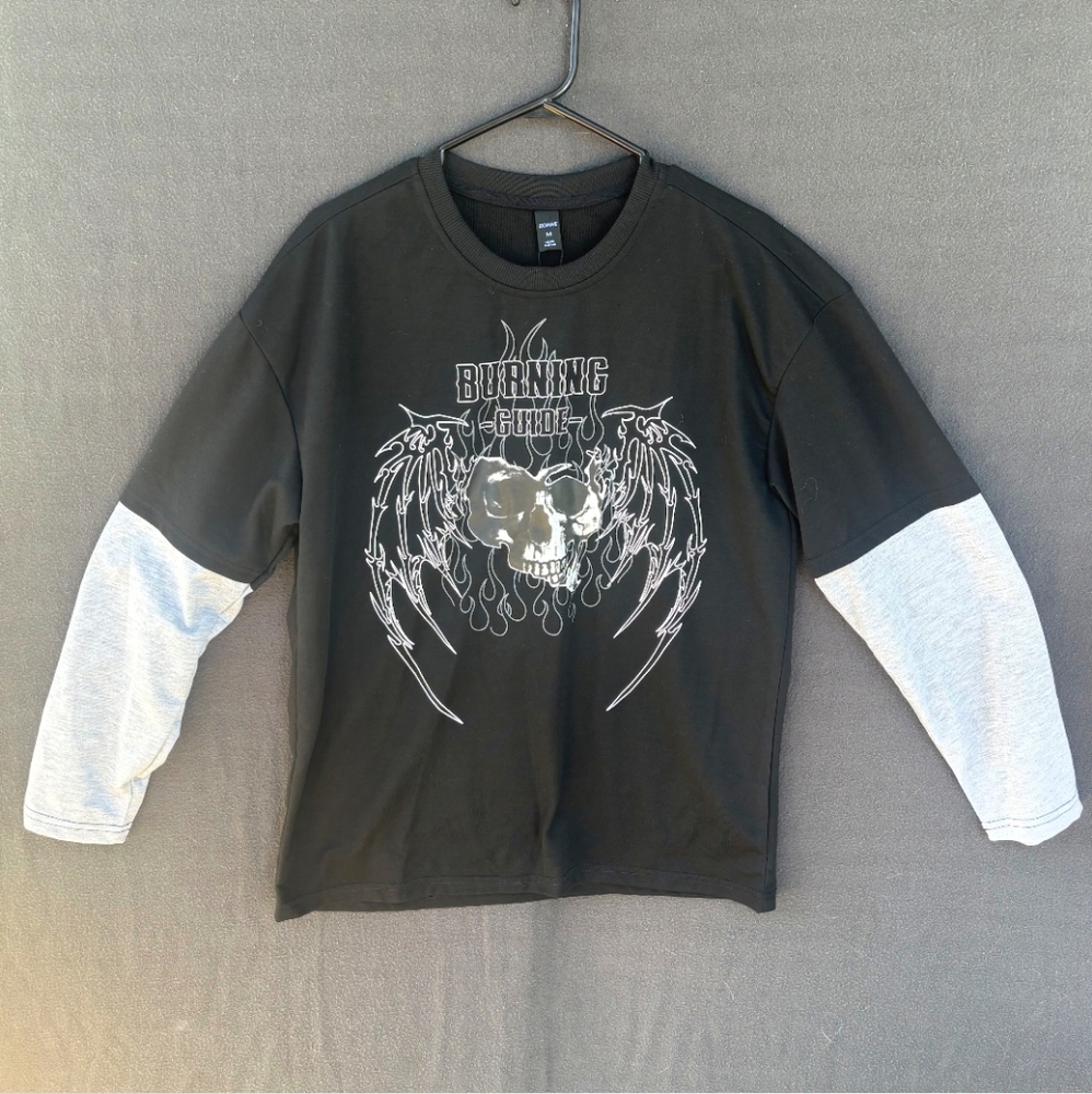 Romwe Shirt Burning Guide Skull Long Sleeve Black Size M Mens